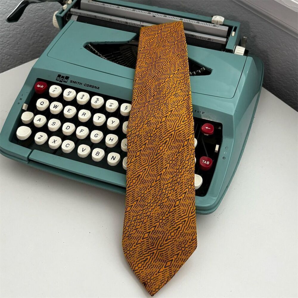 Vintage men’s tie